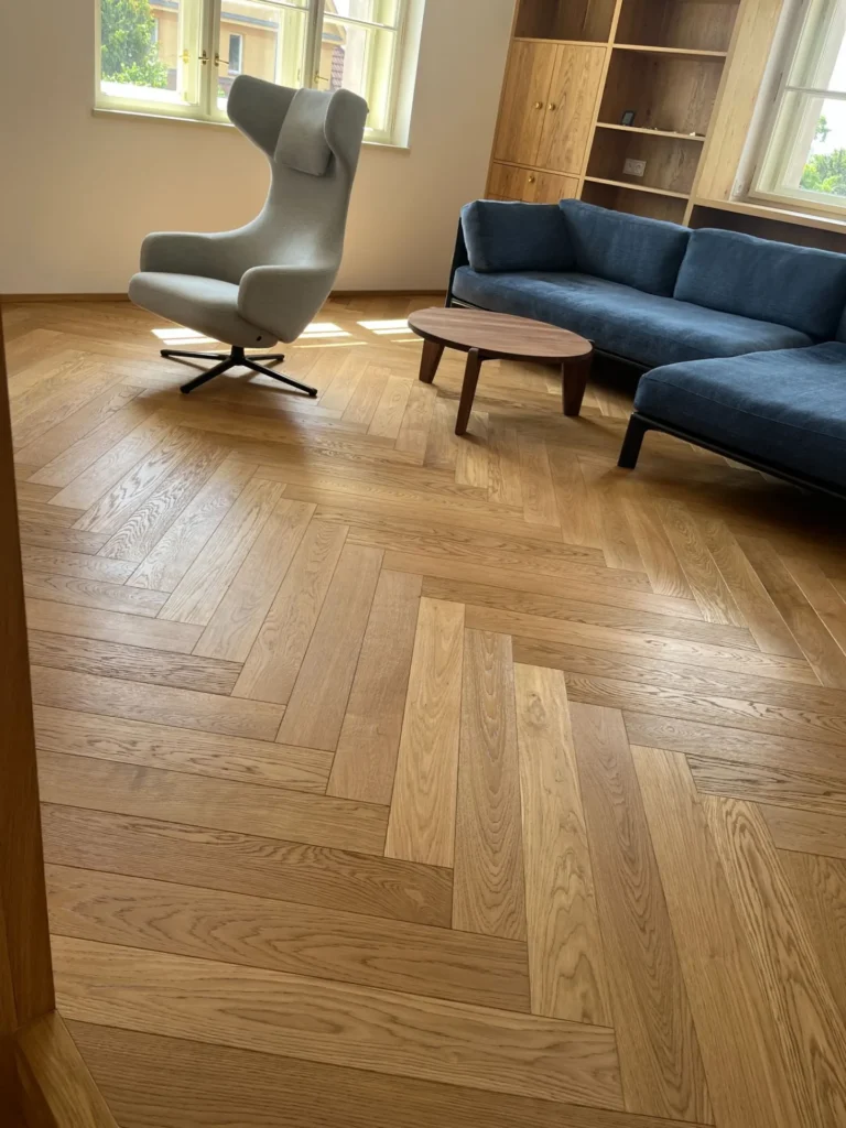 drevene-parkety-dub-natur-stromecek-img (1)