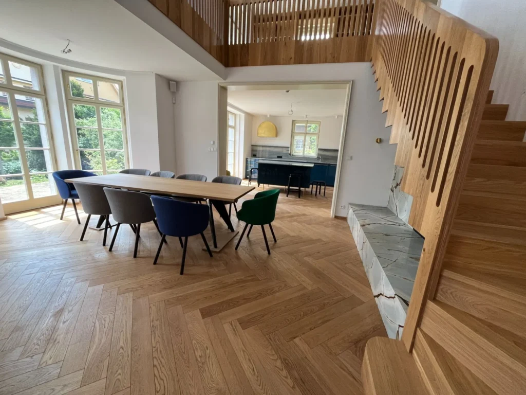 drevene-parkety-dub-natur-stromecek-img (2)