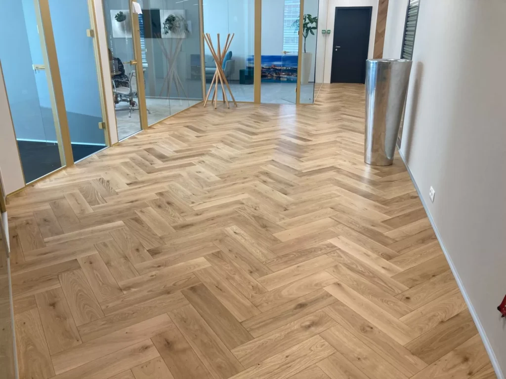 dub-rustikal-stromeček-gallery (1)