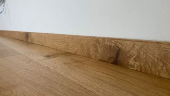 Atypická lišta - vyrobeno z podlahy